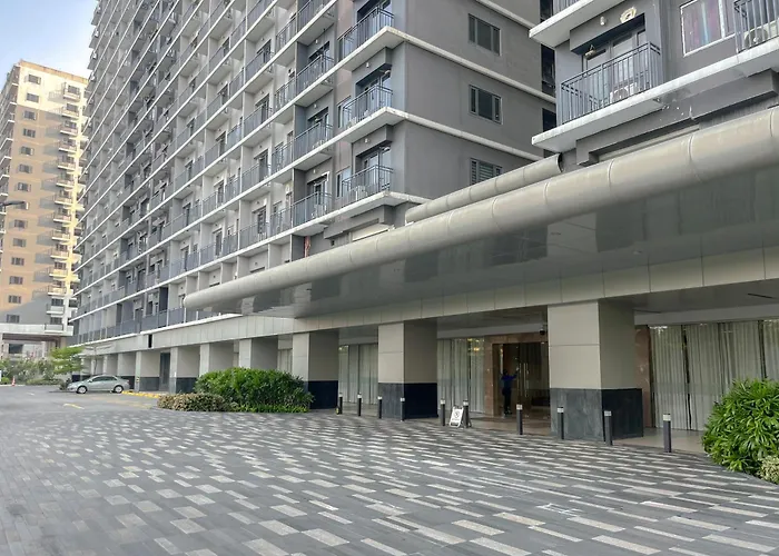 Cozy 642 1br Shore3 Residence, Amenity Pool View, Near Airport, Ikea, Moa, Smx, Pasay City, *