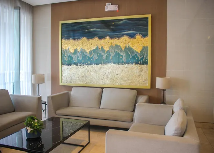 Cozy 642 1br Shore3 Residence, Amenity Pool View, Near Airport, Ikea, Moa, Smx, Pasay City, Apartment *